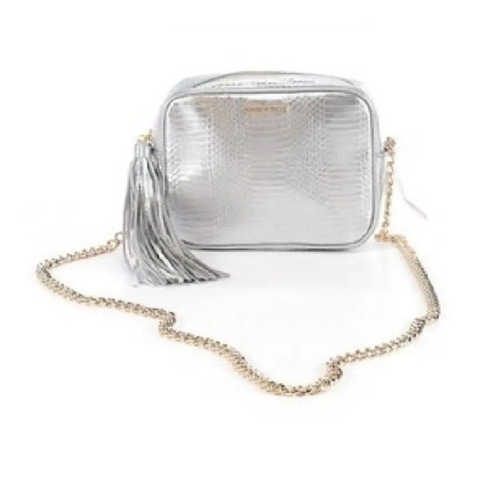 Victoria Secret Silver Bag w/tassel &gold straps🌹